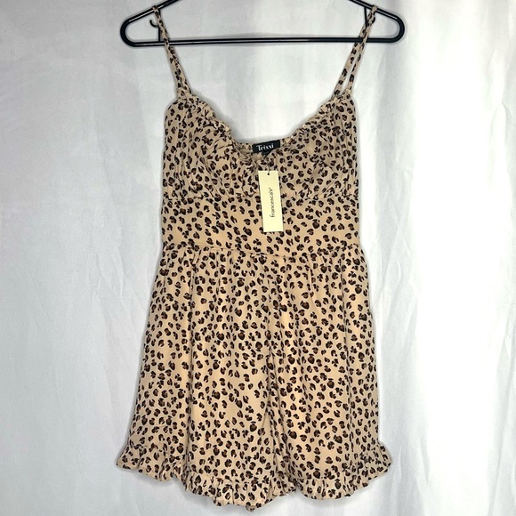 Trixxi Leopard Double Lined Shorts Romper Size Small - Picture 2 of 11